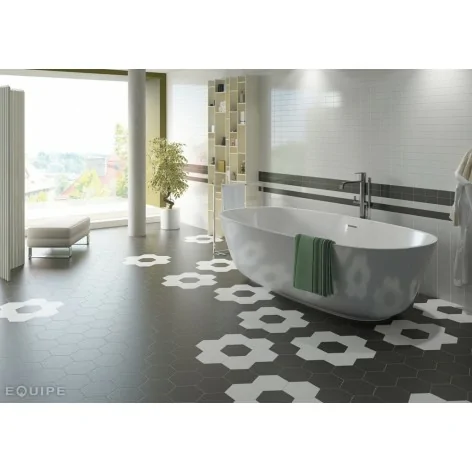 8435404933296 EQUIPE Hexatile Negro Mate EQ 20338 Płytka Gresowa Mat. 17,5x20 hiszpańskie czarne kafelki podłogowe