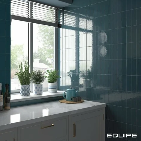 8435081407530 EQUIPE Kalma Deep Blue EQ 30736 Płytka Cegiełka Ścienna Błyszcząca 6x18,6 Hiszpańskie kafelki połysk