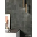 8435081440575 Grafitowa hiszpańska cegiełka EQUIPE Hikari Ebony Decor EQ 32701 Płytka Ścienna Strukturalna Mat. 10x10 antracyt